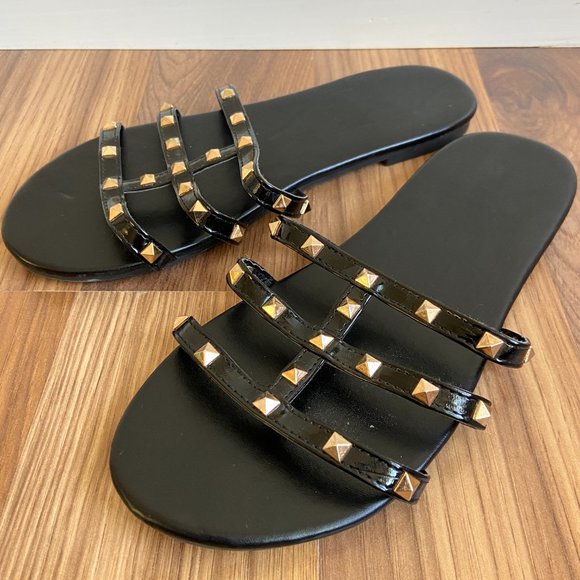 Pyramid Gold Studded Caged Patent Flat Slip-On Slide Sandals Boho Beachy - Picture 3 of 9